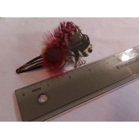 Vintage Feather Hair Clip Barrette Accessory With Polka Dot & Striped Design - Picture 2 of 3